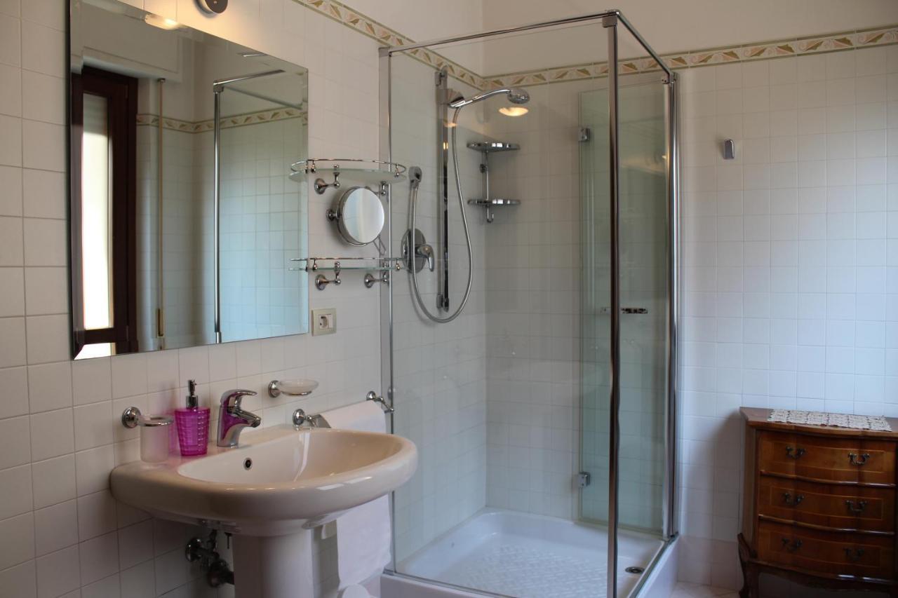 Tres Chic Bed & Breakfast Civitanova Marche Exterior photo